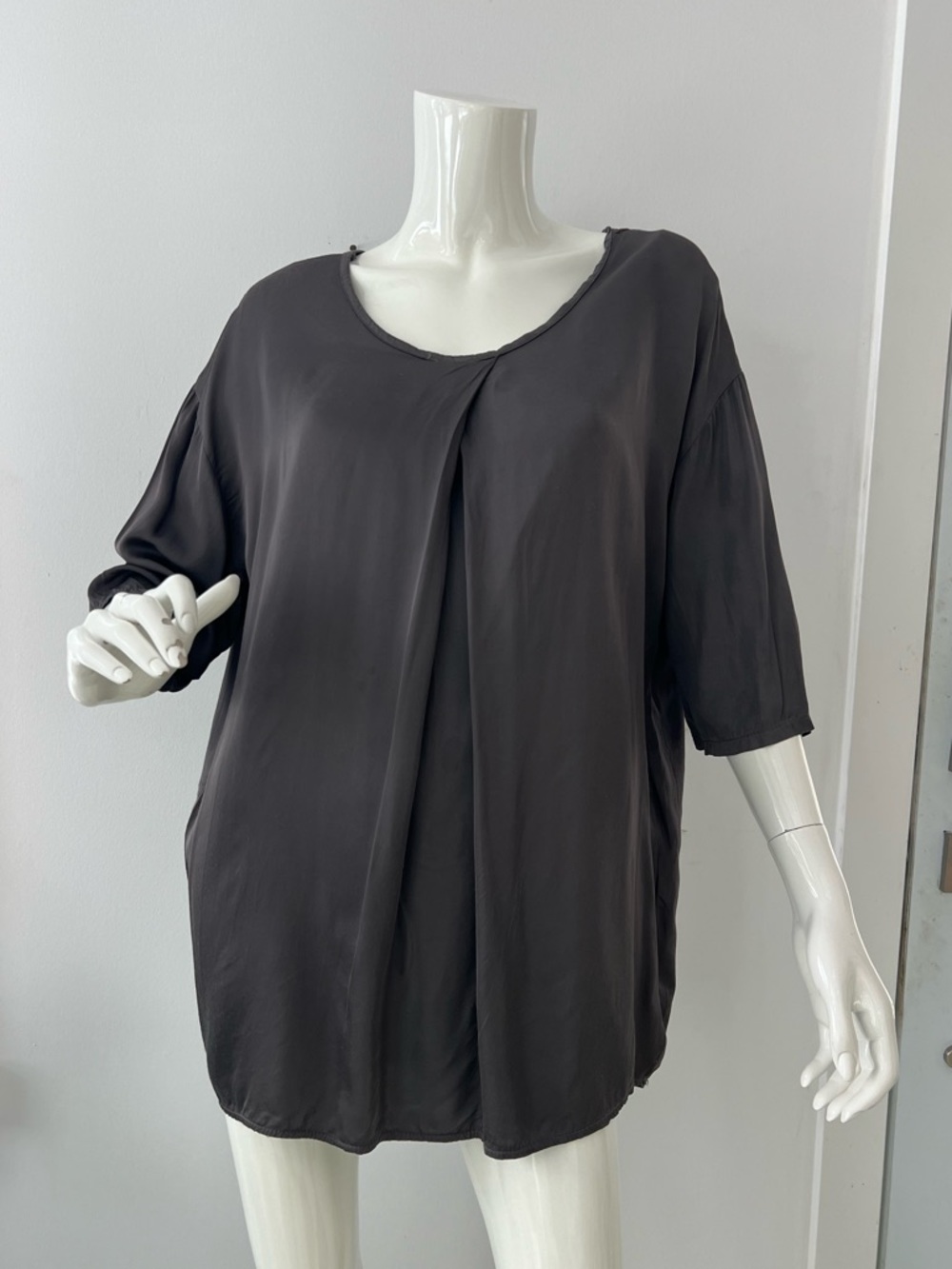 Giulio Made in Italy Silk Blend Charcoal Gray Draped Blouse Top tunic XL